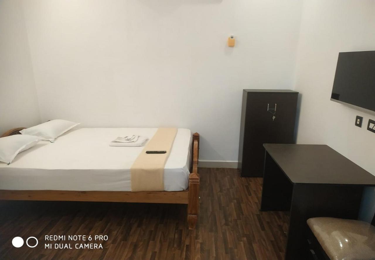Bluemoon Homestay Puducherry Exterior foto
